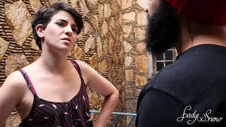 Comunistinha kell szavazni a Boulos, s lett belőle egy kürt